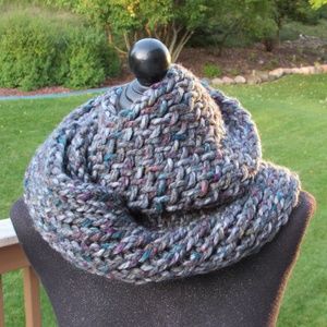 Women's Infinity Scarf: Handmade